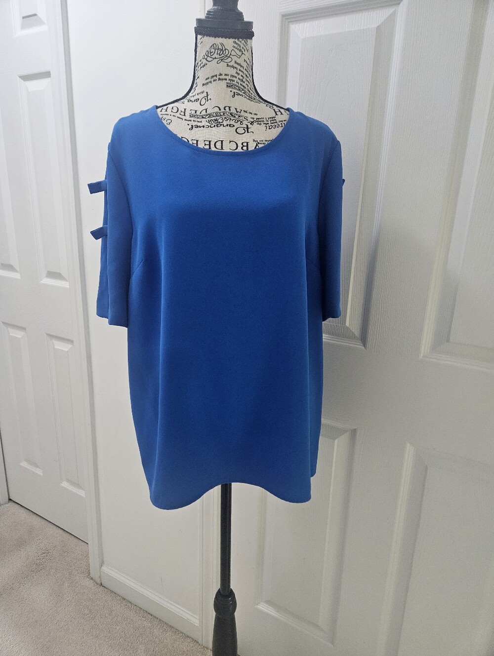 CeCe Royal Blue Short Sleeve Blouse